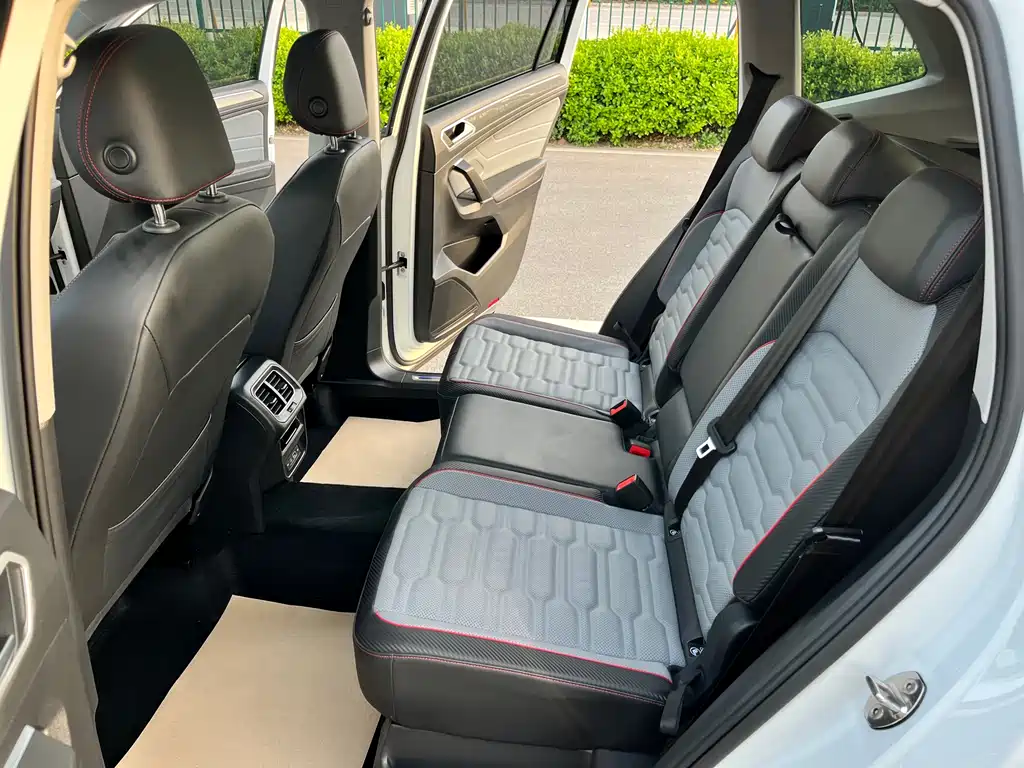 Volkswagen Tiguan L New Energy 2023 430PHEV Plug-in Hybrid Flagship Edition 2023 - thumbnail 24