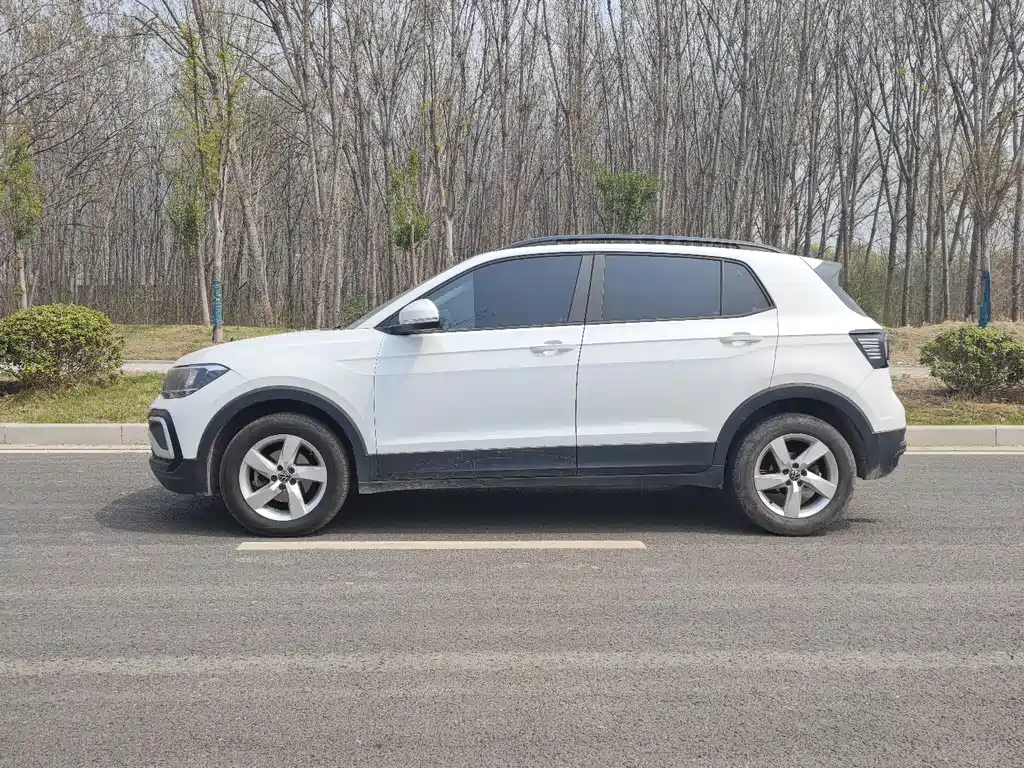 Volkswagen T-Cross 2023 1.5L Automatic Style Edition 2024 - thumbnail 4