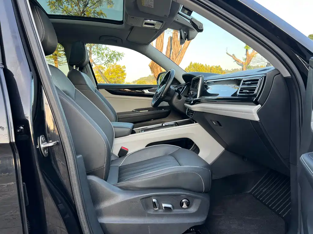 Volkswagen Teramont 2022 330TSI FWD Premium Luxury Edition 2022 - thumbnail 26