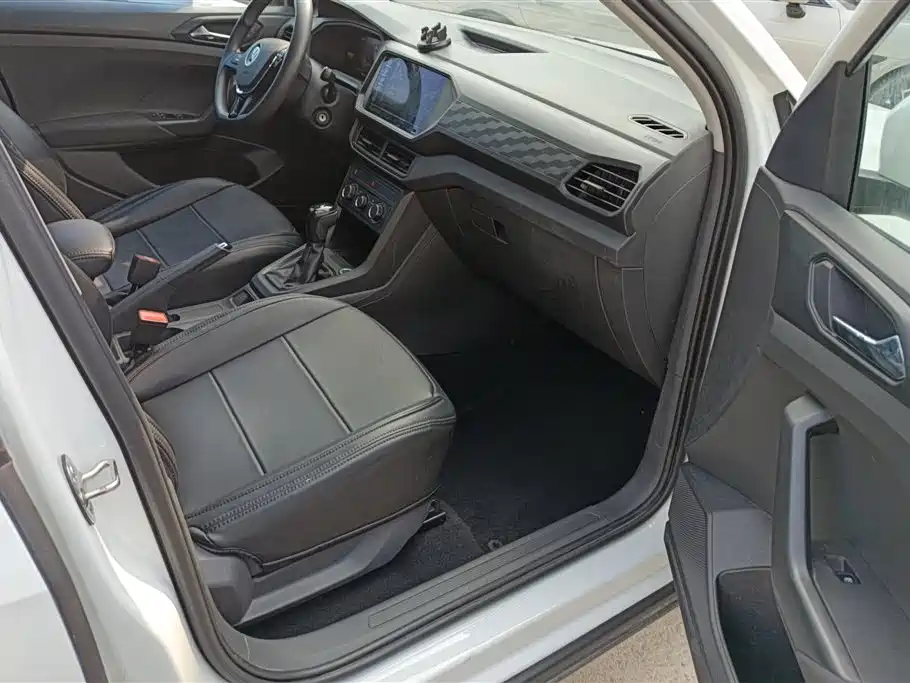 Volkswagen T-Cross 2023 280TSI DSG Comfort Edition 2024 - thumbnail 8