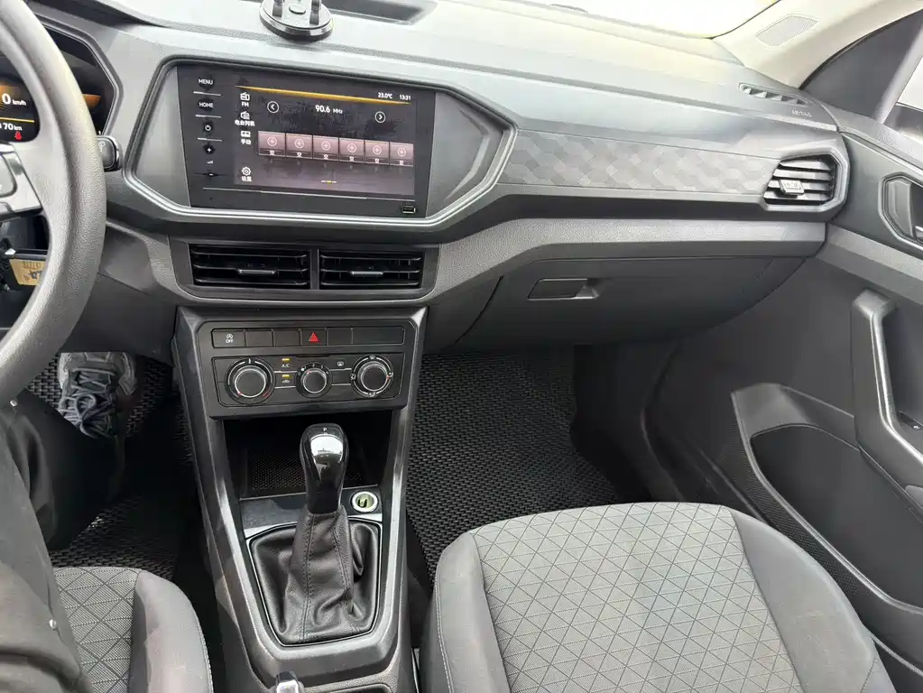 Volkswagen T-Cross 2023 Model Year Facelift 1.5L Automatic Style Edition 2023 - thumbnail 12