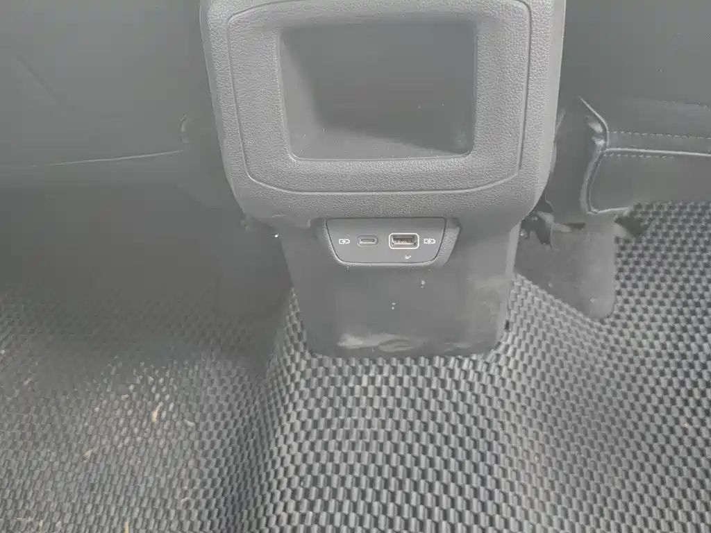 Volkswagen T-Cross 2023 1.5L Automatic Comfort Edition 2024 - thumbnail 12