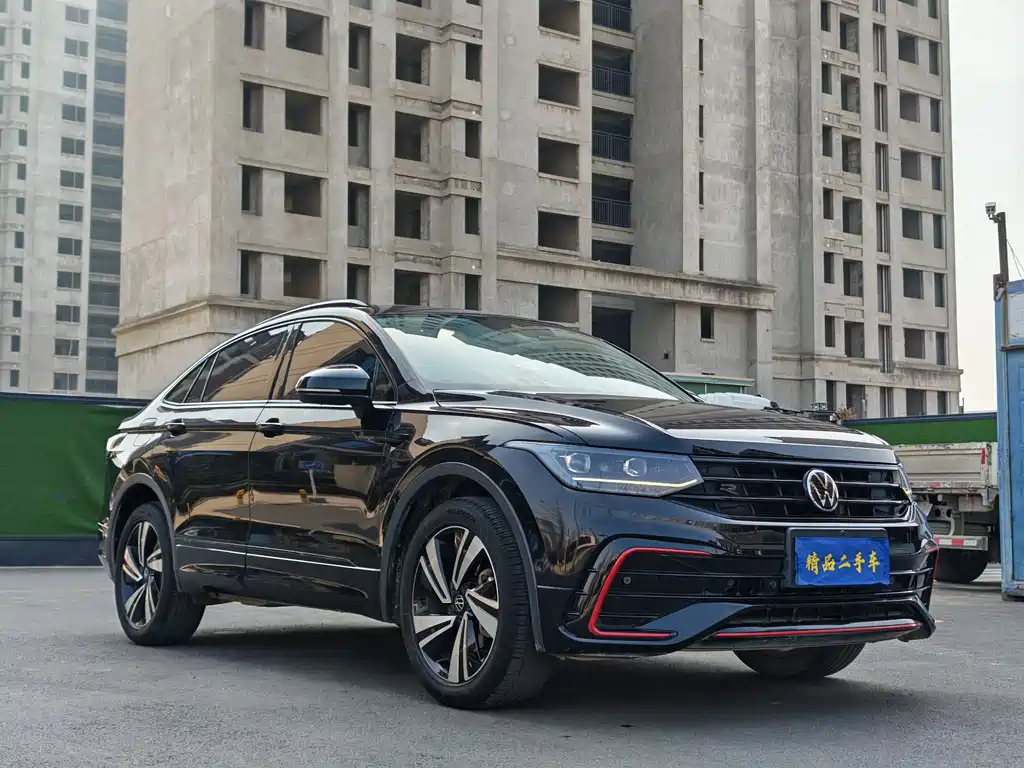 Volkswagen Tiguan X 2022 330TSI FWD Flagship Edition 2023 - thumbnail 3