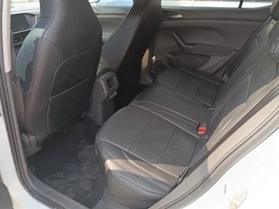Volkswagen T-Cross 2023 280TSI DSG Comfort Edition 2024 - thumbnail 11