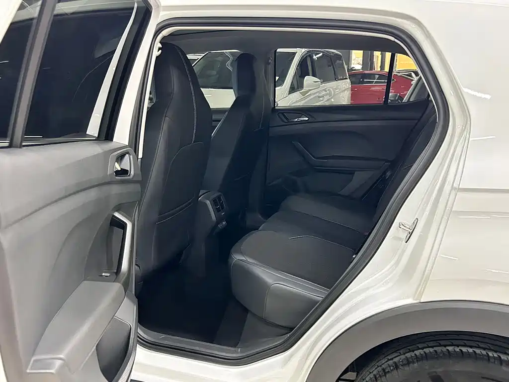 Volkswagen T-Cross 2023 1.5L Automatic Comfort Edition 2023 - thumbnail 9
