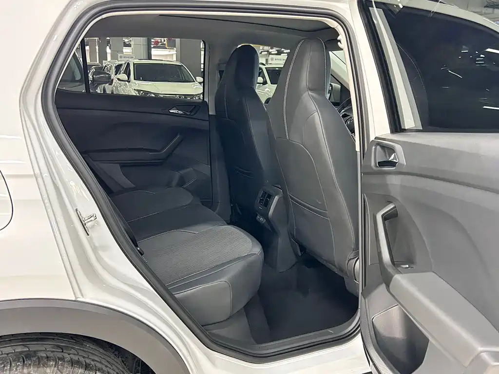 Volkswagen T-Cross 2023 1.5L Automatic Comfort Edition 2023 - thumbnail 10