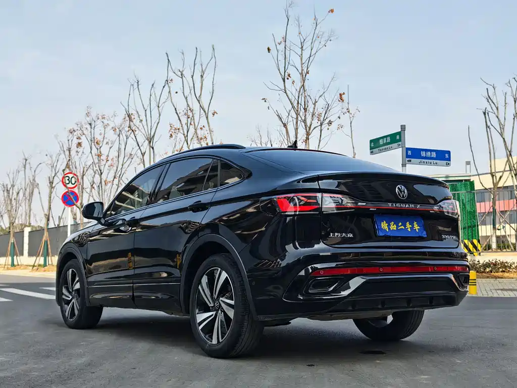 Volkswagen Tiguan X 2022 330TSI FWD Flagship Edition 2023 - thumbnail 6