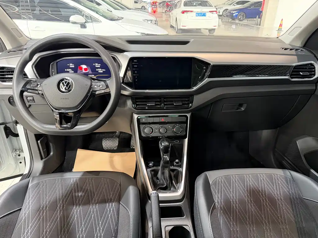 Volkswagen T-Cross 2023 Model Year Facelift 1.5L Automatic Comfort Edition 2023 - thumbnail 11