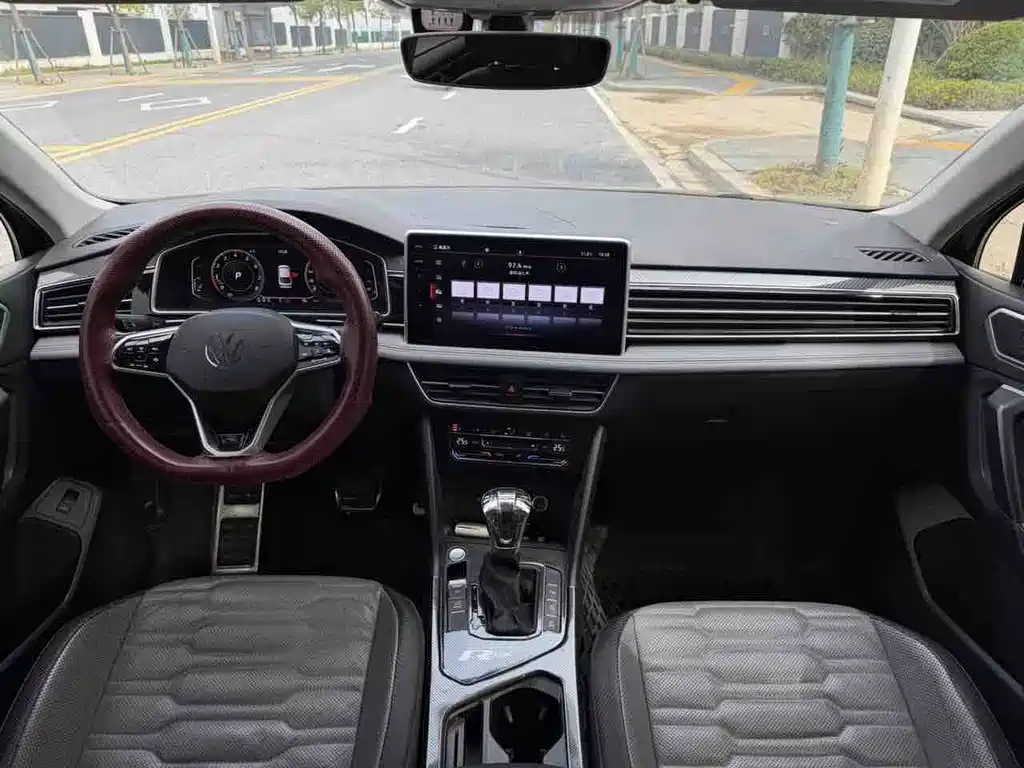 Volkswagen Tiguan X 2022 330TSI FWD Flagship Edition 2023 - thumbnail 7