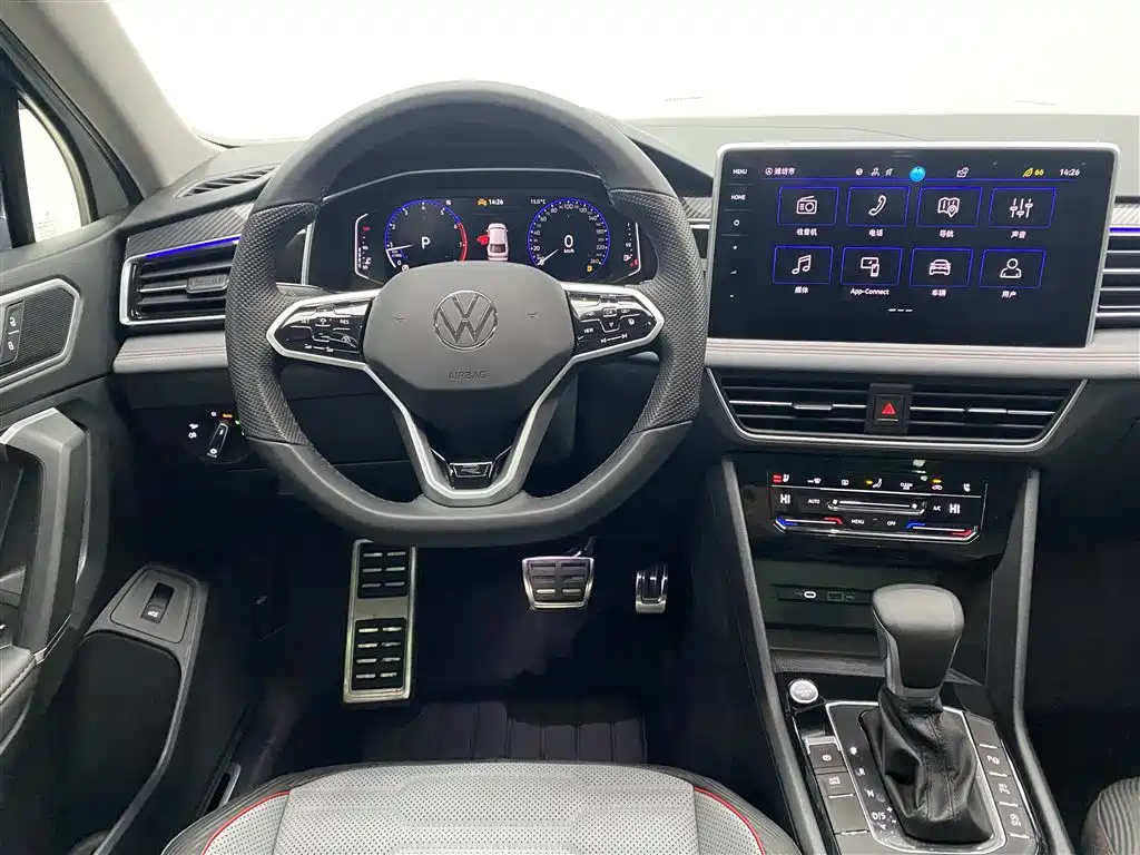 Volkswagen Tiguan X 2023 Facelift 330TSI FWD Premium Flagship Edition 2022 - thumbnail 3