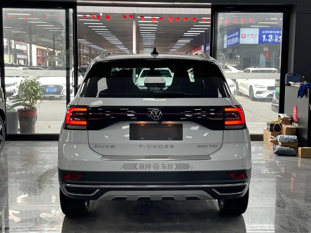 Volkswagen T-Cross 2023 280TSI DSG Luxury Edition 2022 - thumbnail 15