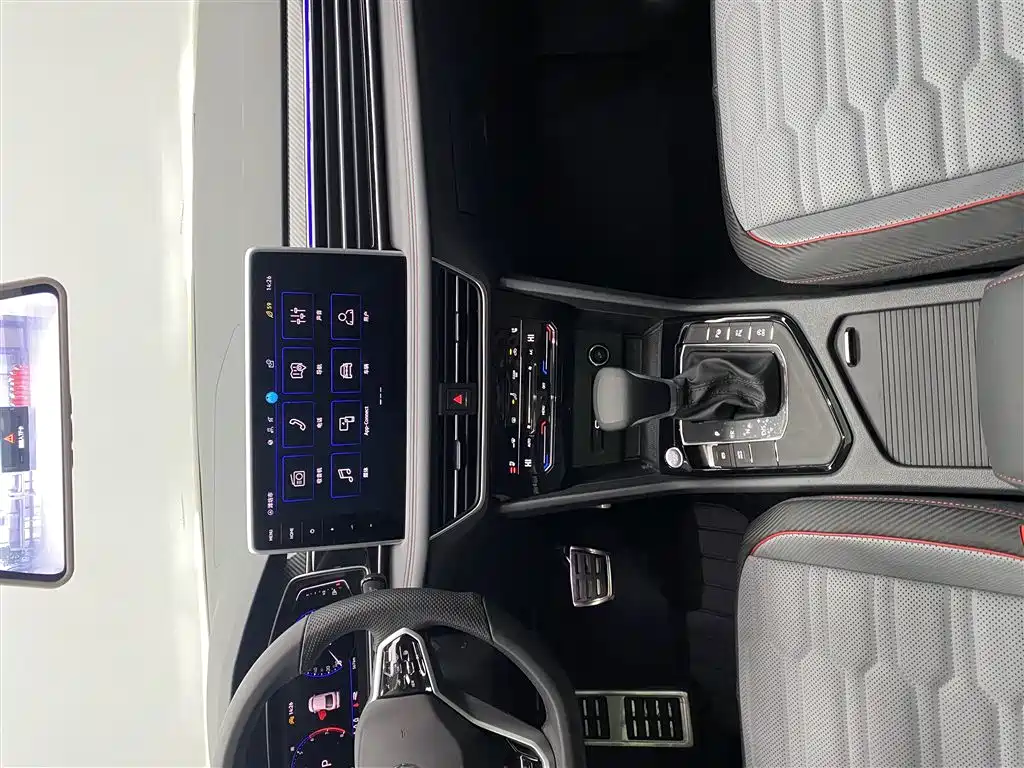 Volkswagen Tiguan X 2023 Facelift 330TSI FWD Premium Flagship Edition 2022 - thumbnail 4