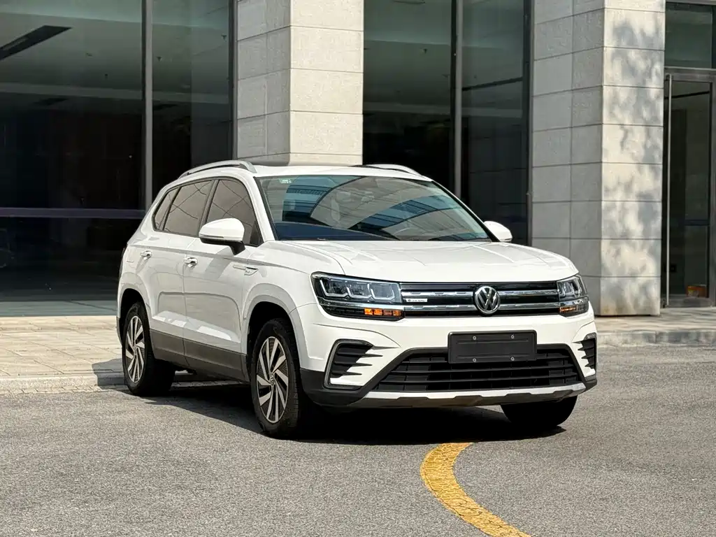 Volkswagen Tharu New Energy 2021 Panoramic Premium Edition 2021 - thumbnail 3
