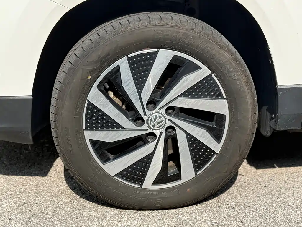 Volkswagen Tharu New Energy 2021 Panoramic Premium Edition 2021 - thumbnail 5