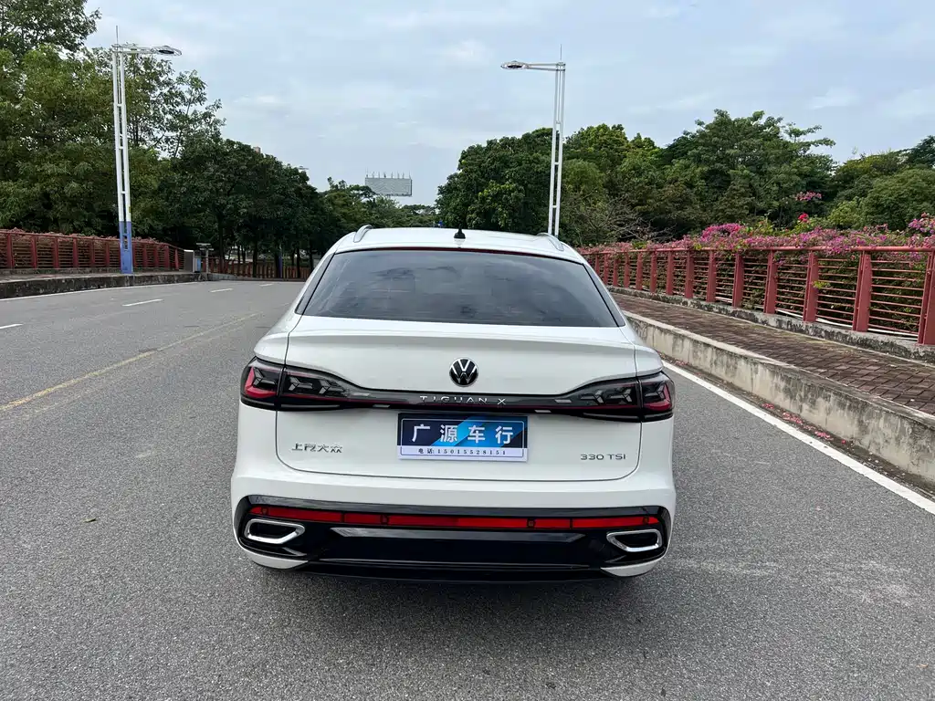 Volkswagen Tiguan X 2022 330TSI FWD Premium 2022 - thumbnail 27