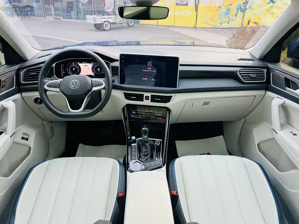 Volkswagen Tayron GTE PHEV 2023 280TSI Luxury Plus Advanced Edition 2022 - thumbnail 7