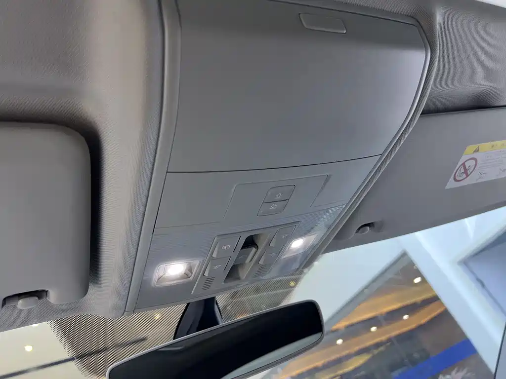 Volkswagen Tiguan X 2022 330TSI FWD Flagship Edition 2021 - thumbnail 22