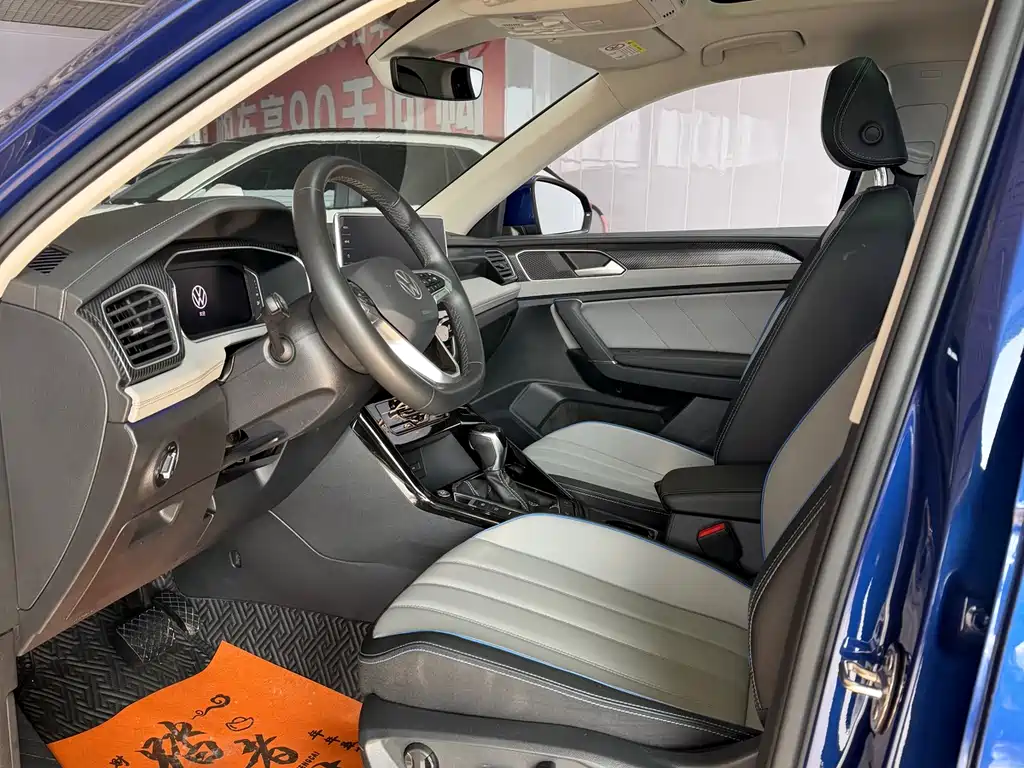 Volkswagen Tayron GTE PHEV 2023 280TSI Luxury Plus Advanced Edition 2022 - thumbnail 4