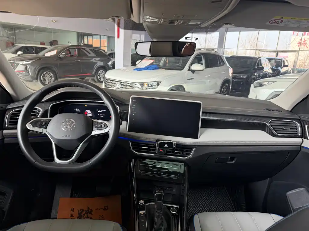 Volkswagen Tayron GTE PHEV 2023 280TSI Luxury Plus Advanced Edition 2022 - thumbnail 9