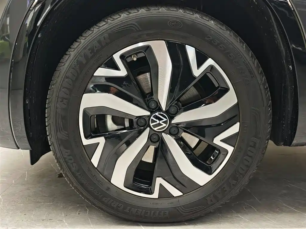 Volkswagen Tayron GTE PHEV 2024 280TSI Luxury Plus Advanced Edition 2024 - thumbnail 4