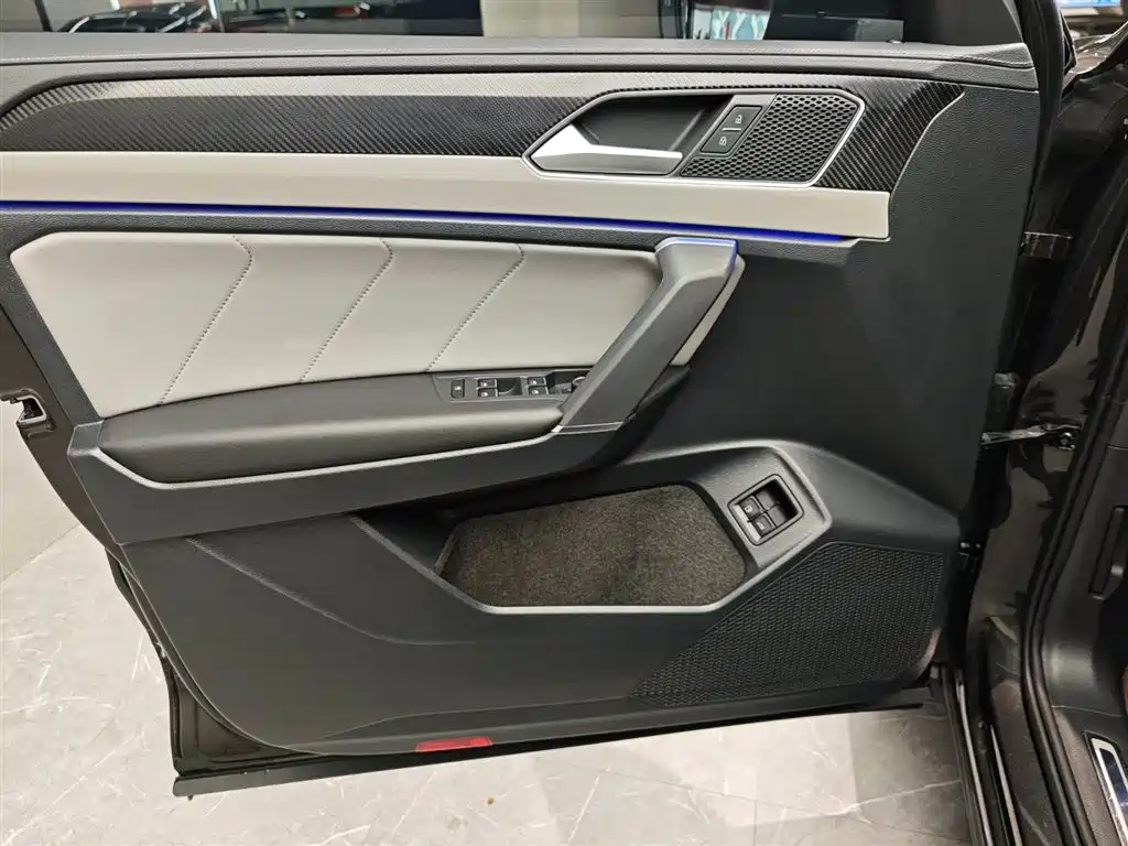 Volkswagen Tayron GTE PHEV 2024 280TSI Luxury Plus Advanced Edition 2024 - thumbnail 5