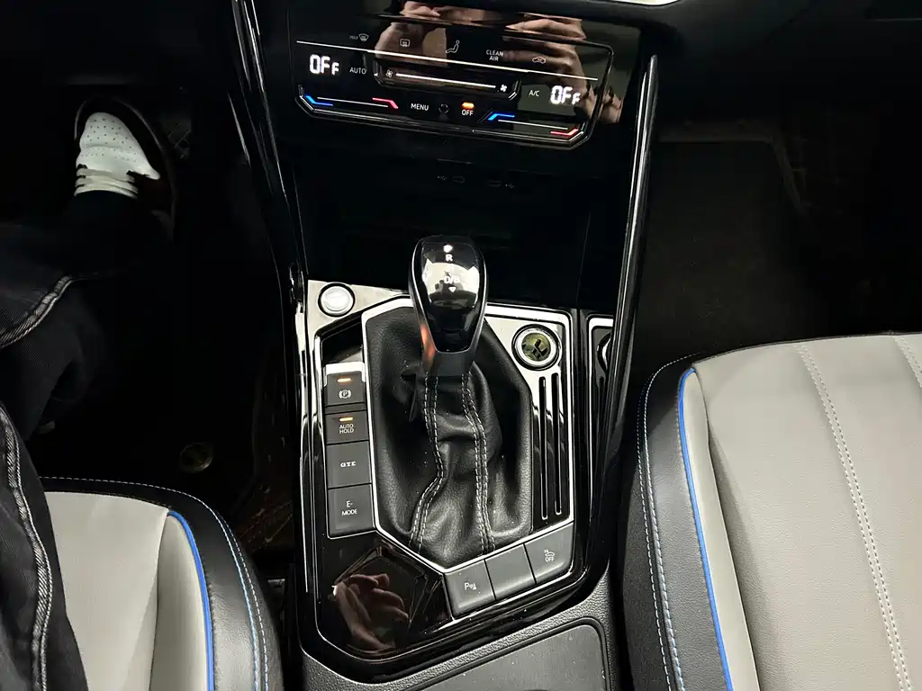 Volkswagen Tayron GTE PHEV 2023 280TSI Luxury Plus Advanced Edition 2024 - thumbnail 12