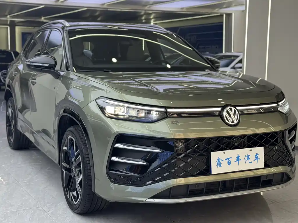 Volkswagen Tayron 2026 Tayron L 380TSI AWD Luxury Easy Pack 2025 - thumbnail 3