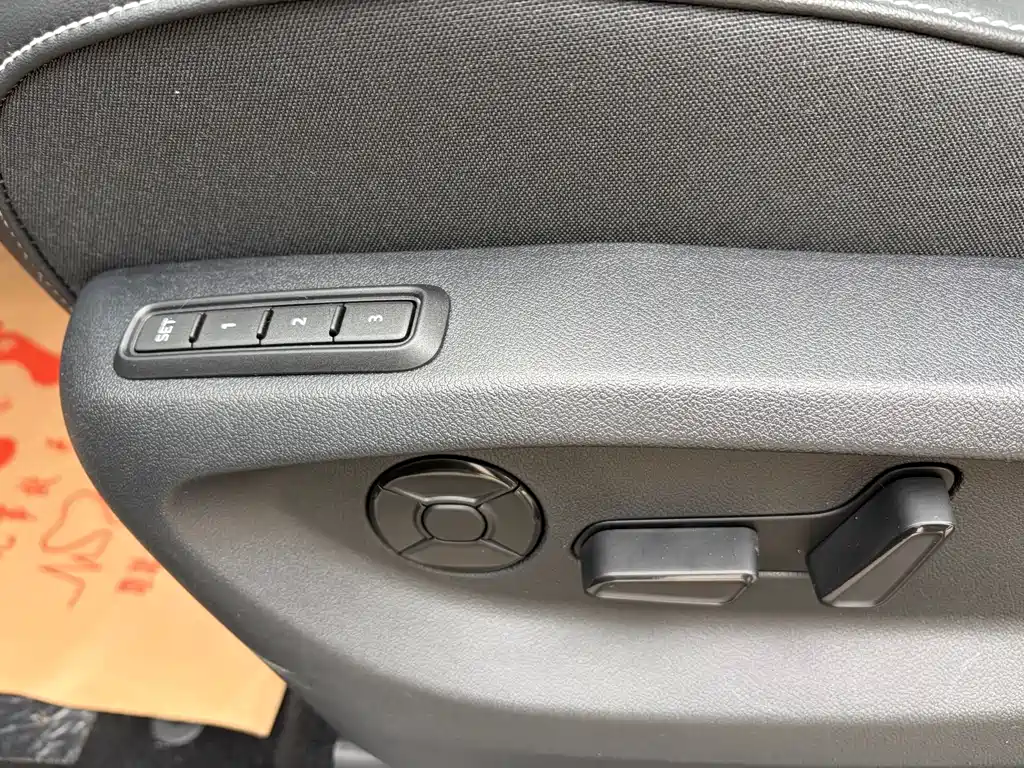 Volkswagen Tayron 2026 Tayron L 380TSI AWD Luxury Easy Pack 2025 - thumbnail 13