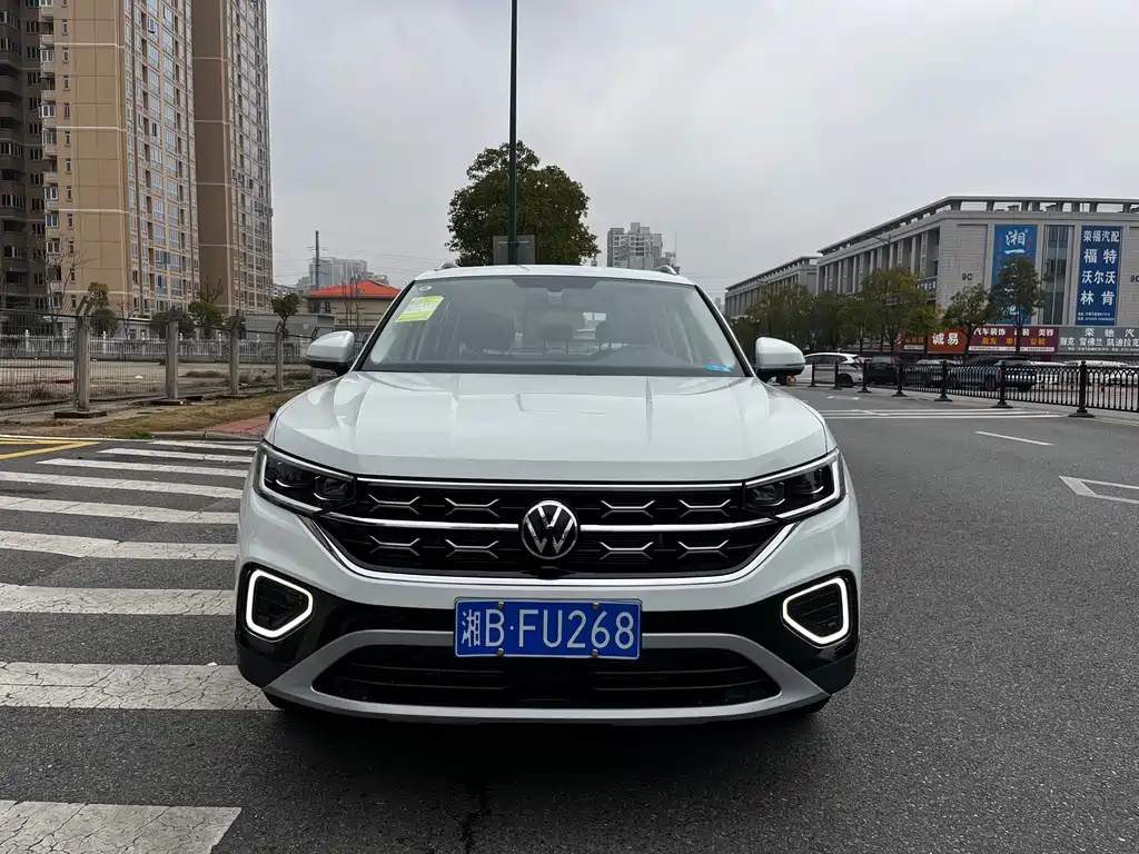 Volkswagen Tayron 2025 300TSI 2026 - thumbnail 2
