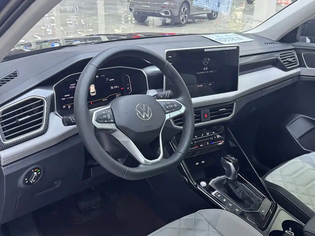 Volkswagen Tayron 2025 300TSI 2026 - thumbnail 9