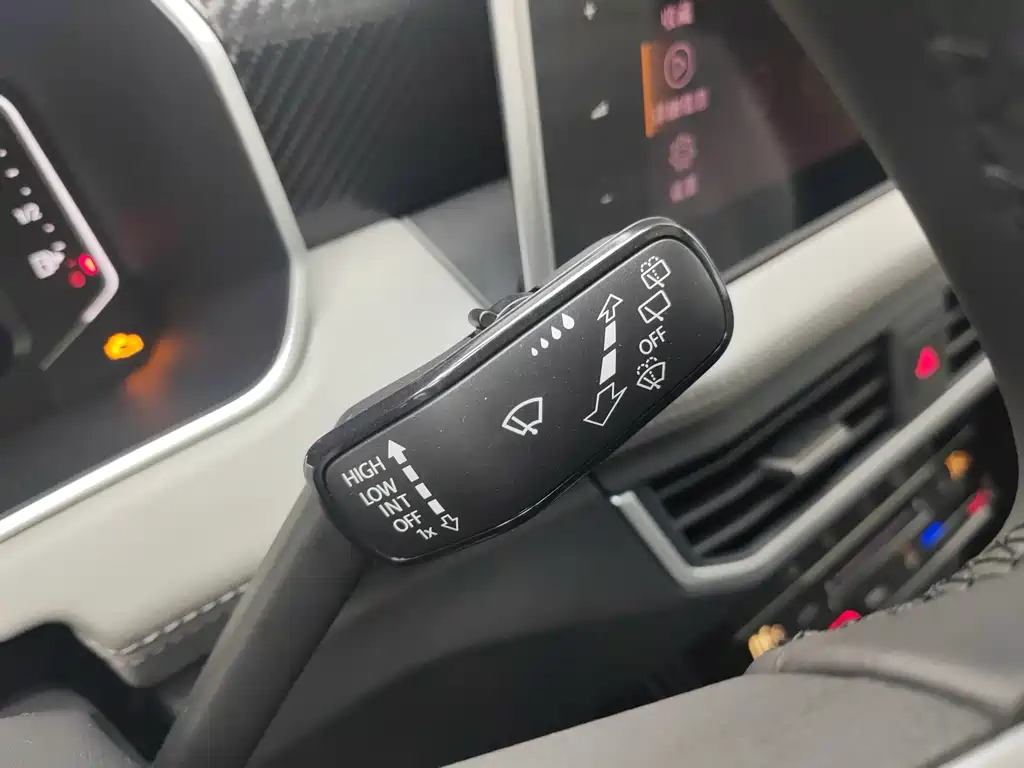 Volkswagen Tanyue 2025 300TSI 2026 - thumbnail 7