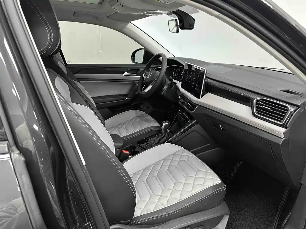 Volkswagen Tanyue 2025 Model Year Facelift Zonshine 300TSI 2025 - thumbnail 12