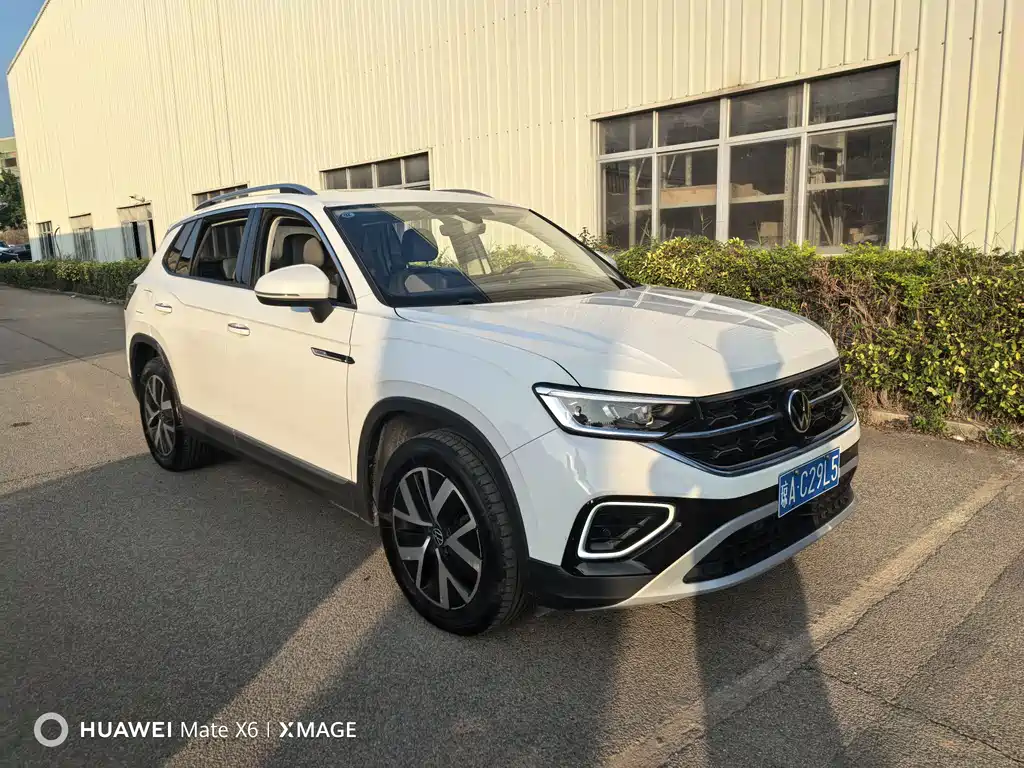 Volkswagen Tayron 2023 300TSI FWD Luxury Plus Advanced Edition 2023 - thumbnail 3