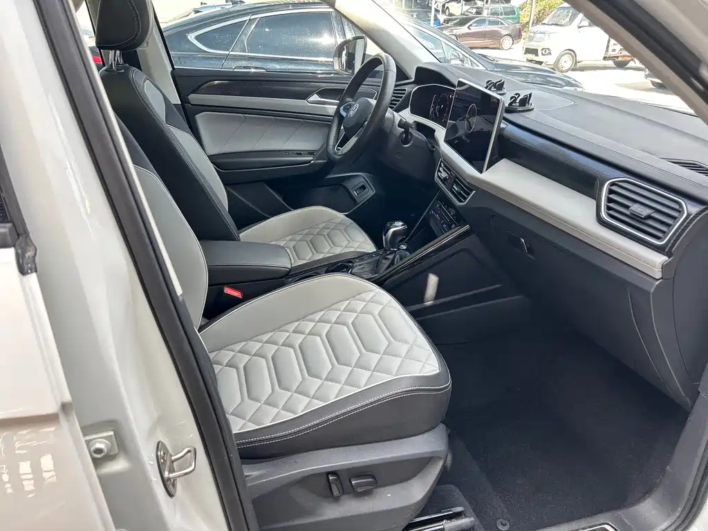 Volkswagen Tayron 2023 300TSI FWD Luxury Plus Advanced Edition 2023 - thumbnail 26