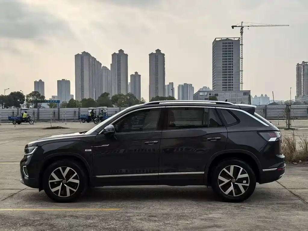 Volkswagen Tayron 2023 330TSI FWD Luxury Plus Advanced Edition 2023 - thumbnail 11