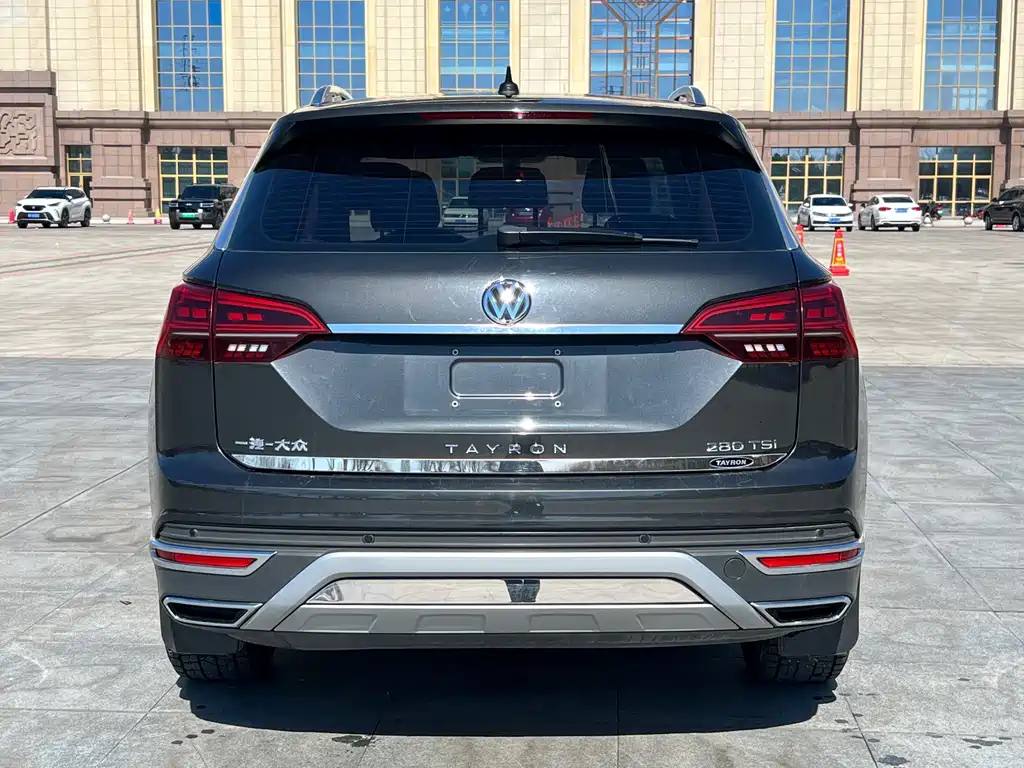Volkswagen Tayron 2022 280TSI FWD Luxury Connect Edition 2021 - thumbnail 8