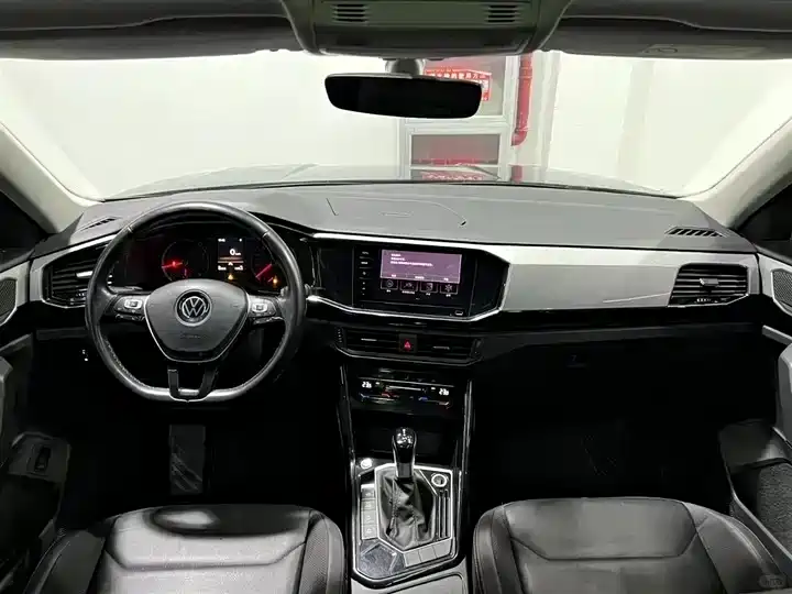 Volkswagen Tayron 2022 280TSI FWD Luxury Connect Edition 2022 - thumbnail 4