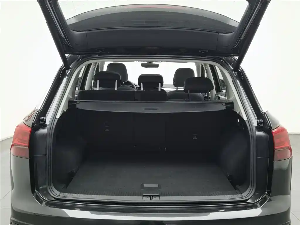 Volkswagen Tayron 2022 280TSI FWD Luxury Connect Edition 2022 - thumbnail 16