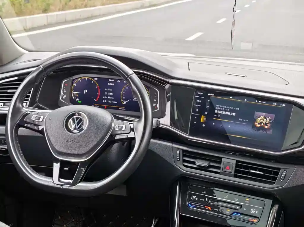 Volkswagen Tayron 2022 330TSI FWD Luxury Intelligent Connect Edition 2022 - thumbnail 8