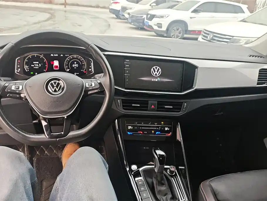 Volkswagen Tayron 2022 330TSI FWD Luxury Connect Edition 2022 - thumbnail 12