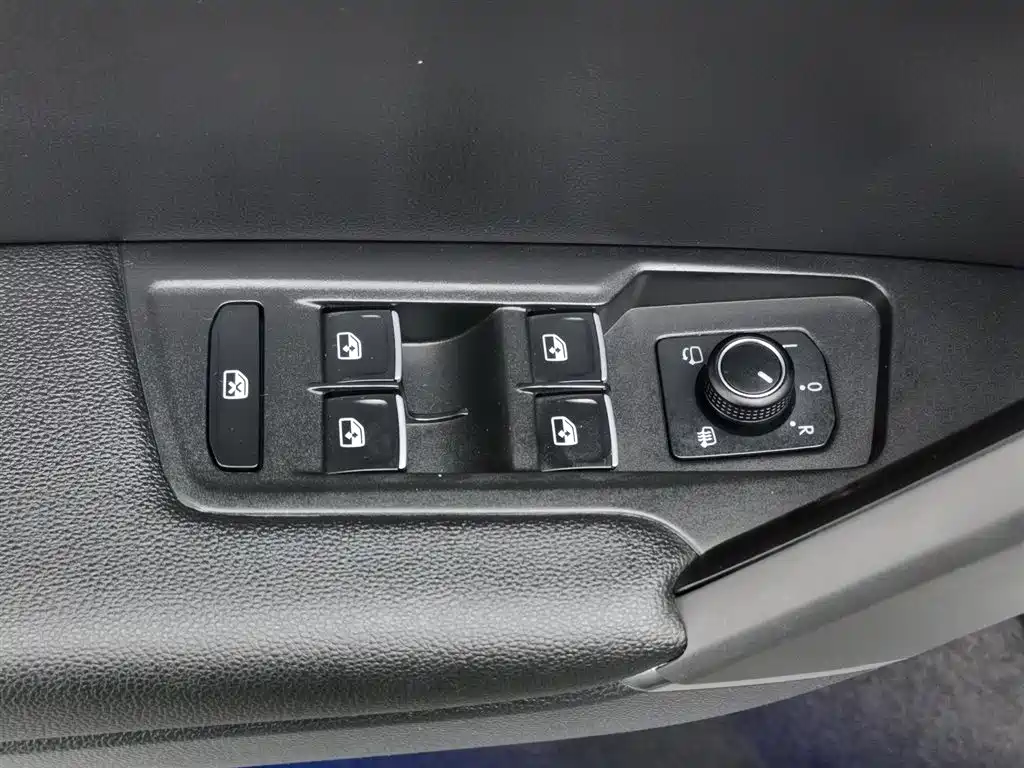 Volkswagen Tayron 2022 280TSI FWD Luxury Intelligent Connect Edition 2022 - thumbnail 9