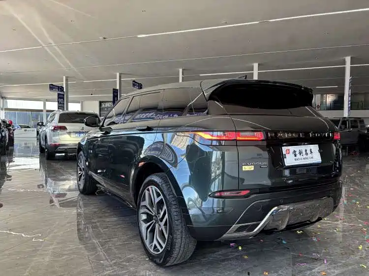Land Rover Range Rover Evoque 2023 L 249PS HSE 2023 - thumbnail 3