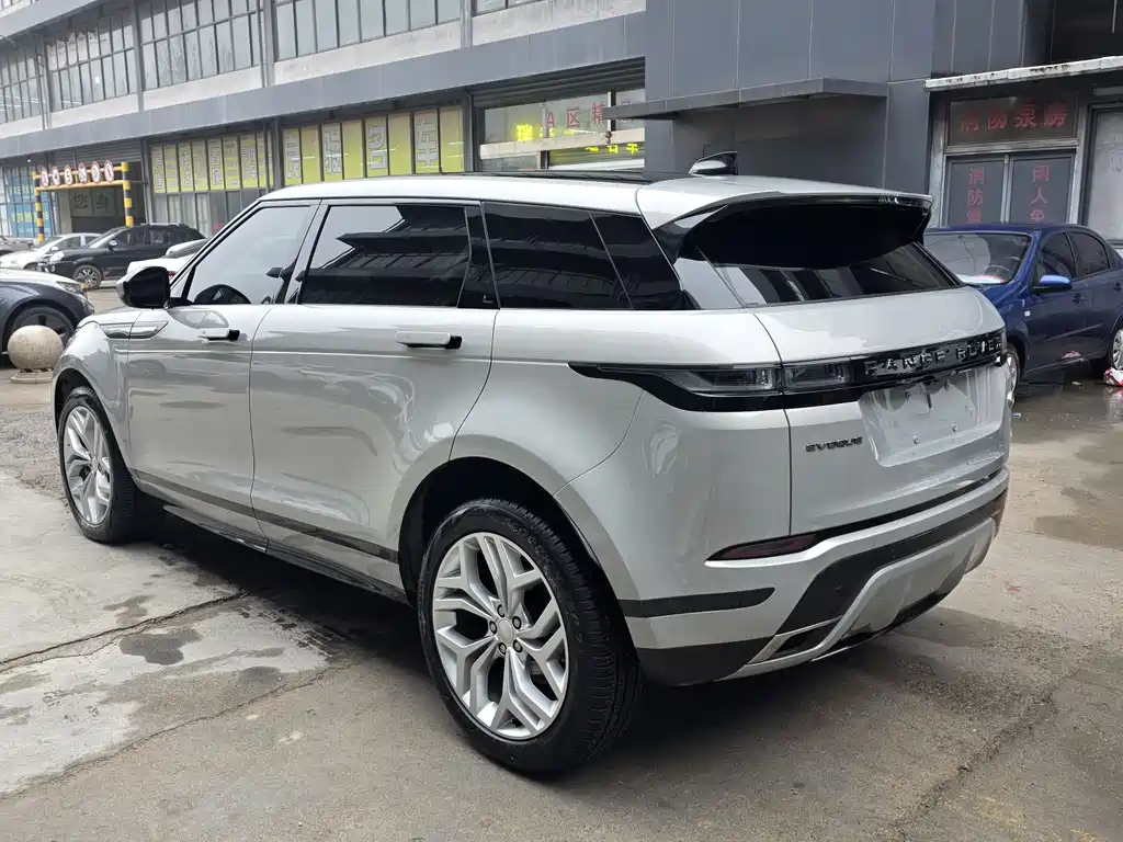 Land Rover Range Rover Evoque L 200PS Elite 2023 - thumbnail 4
