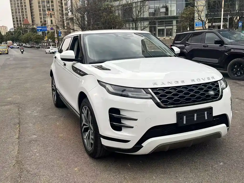 Land Rover Range Rover Evoque 2023 L 249PS HSE 2023 - thumbnail 2