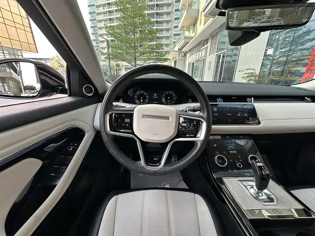 Land Rover Range Rover Evoque 2023 L 249PS HSE 2023 - thumbnail 16