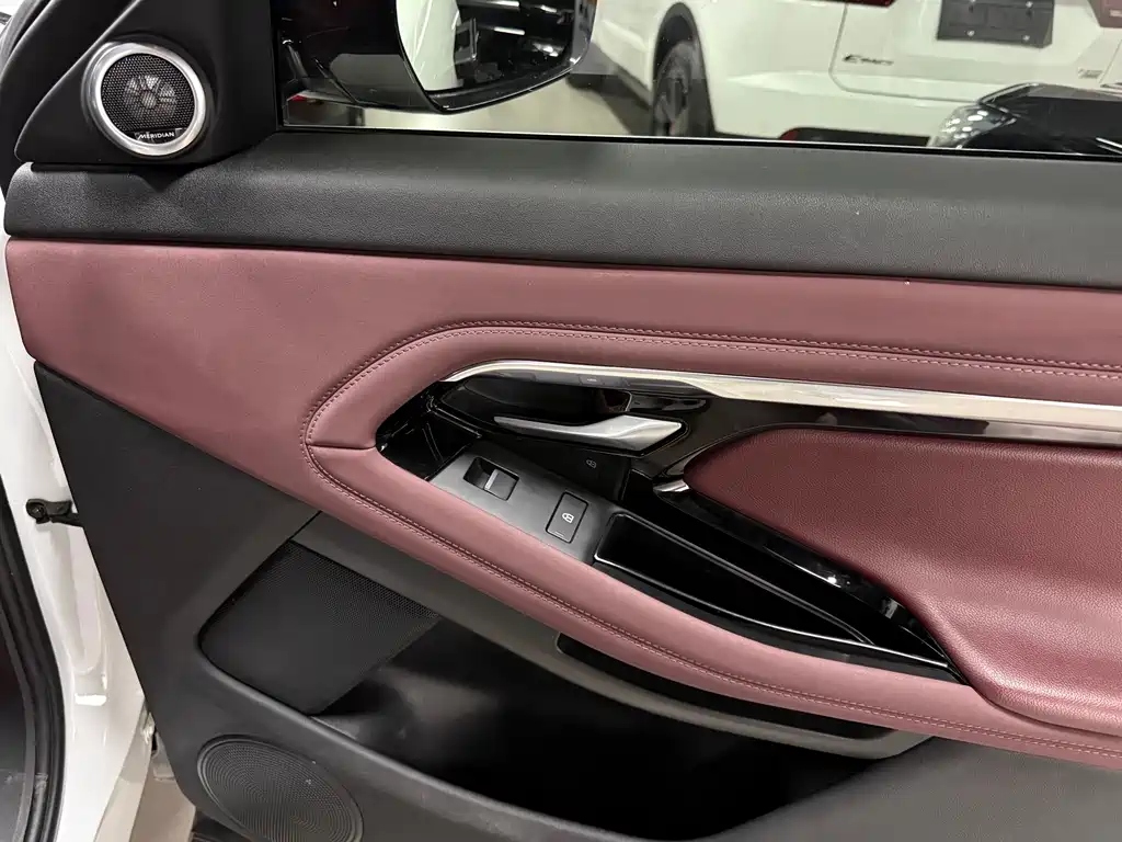 Land Rover Range Rover Evoque 2023 L 249PS HSE 2023 - thumbnail 12