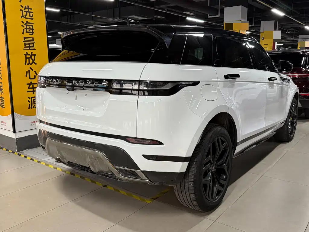 Land Rover Range Rover Evoque 2023 L 249PS HSE 2023 - thumbnail 16