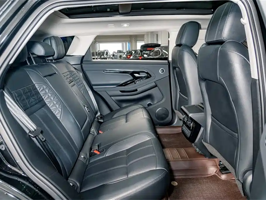 Land Rover Range Rover Evoque L 249PS Collins Bronze Special Edition AWD 2024 - thumbnail 23