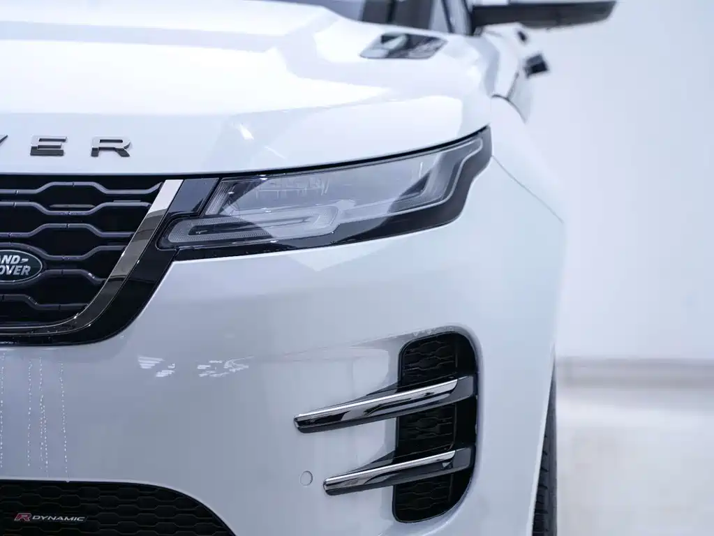 Land Rover Range Rover Evoque 2023 L 249PS HSE 2023 - thumbnail 8