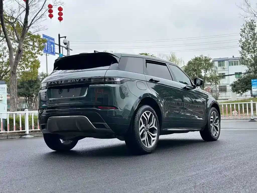Land Rover Range Rover Evoque 2022 L 249PS R-Dynamic Luxury Edition 2022 - thumbnail 8
